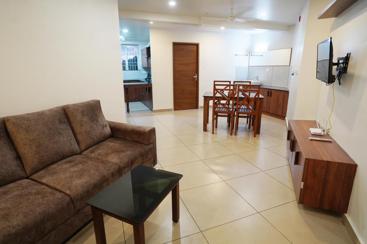 Kadampanattu'S Homestay Kochi Buitenkant foto