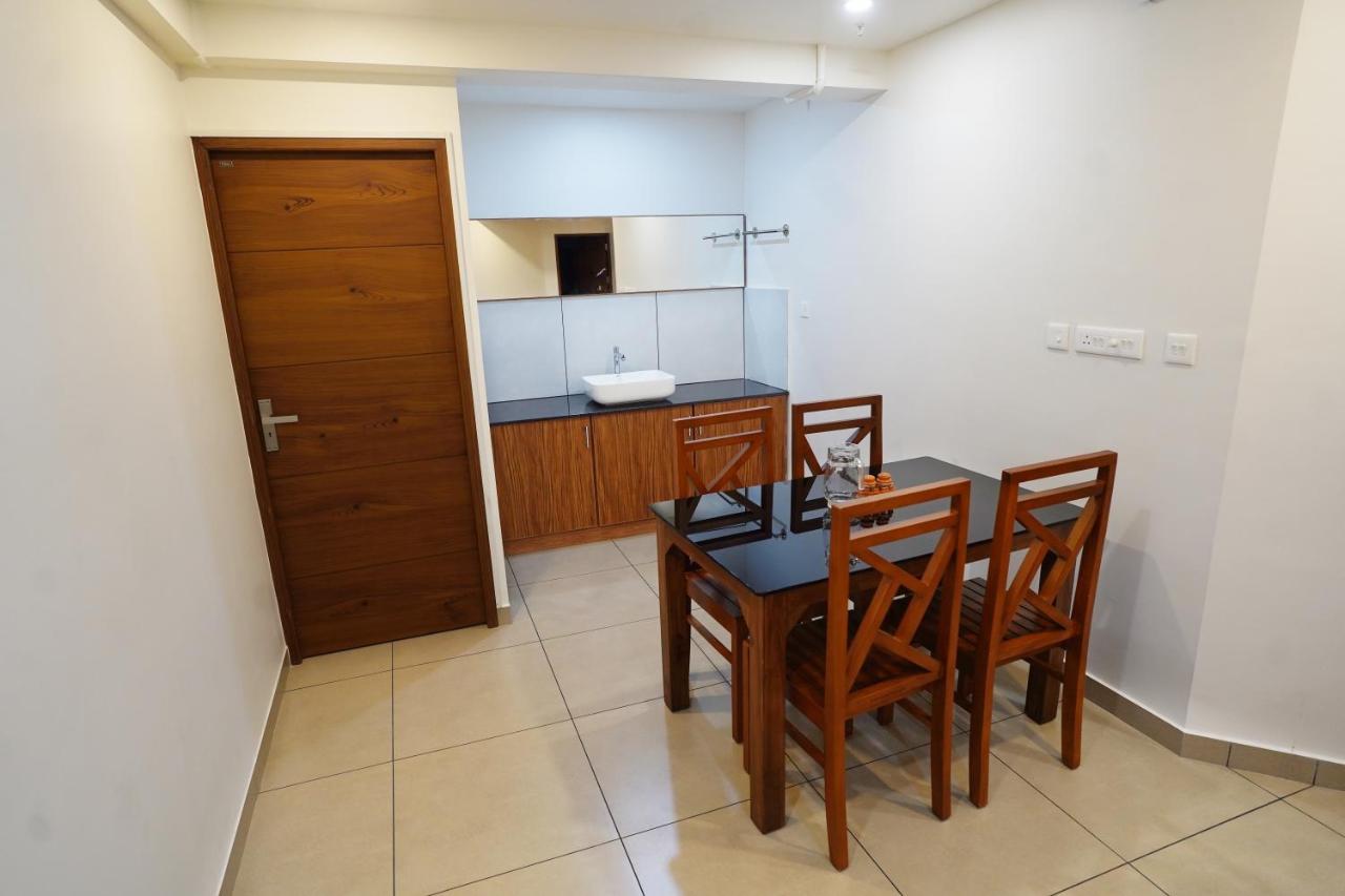 Kadampanattu'S Homestay Kochi Buitenkant foto