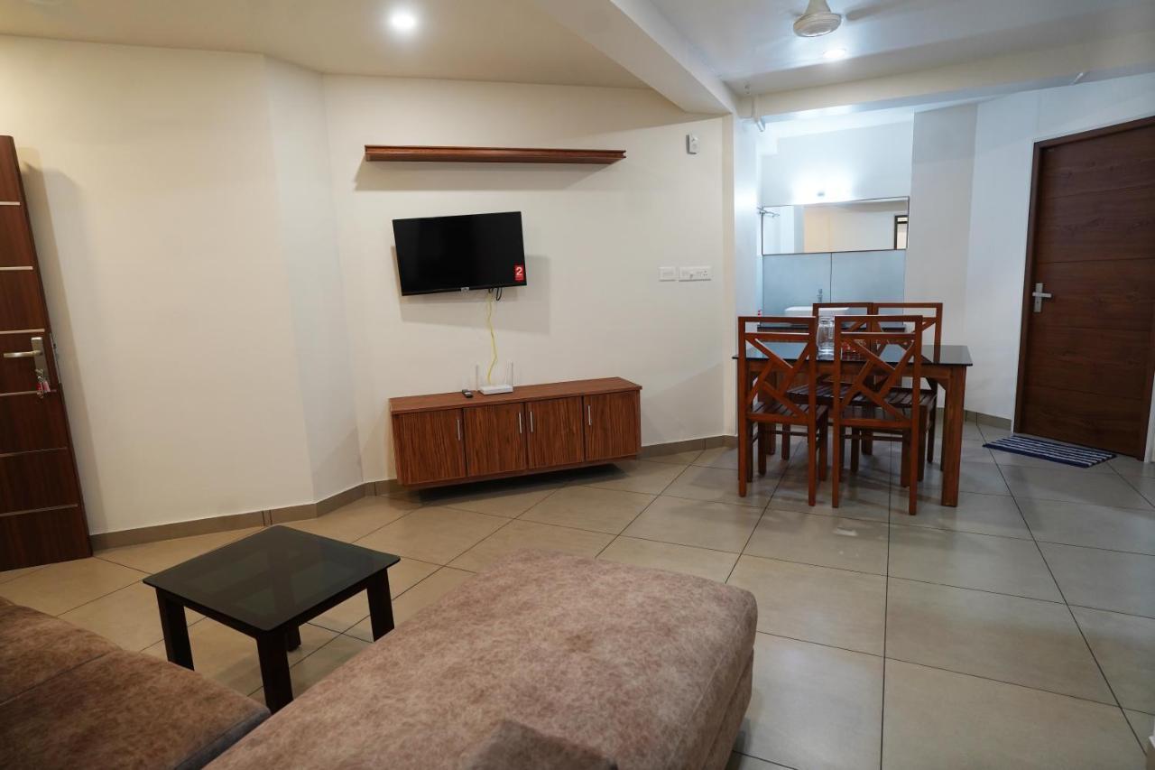 Kadampanattu'S Homestay Kochi Buitenkant foto